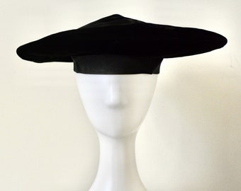 Vintage 1950 Black Velvet Hat