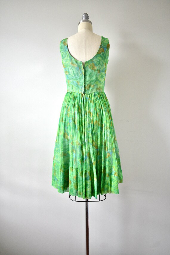 Green Ruffles Short Sleeves Retro 1950s Dress