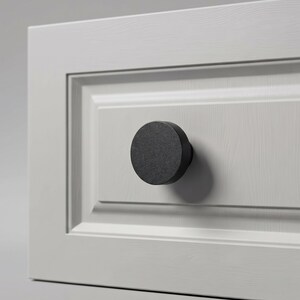 Tirador redondo moderno de color negro para armarios – Tirador minimalista para muebles (tornillo de 30 mm incluido)