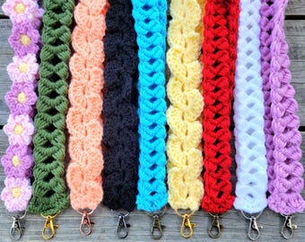 Gehäkeltes ID Lanyard oder Schlüsselband - Acrylgarn, Farbe wählen