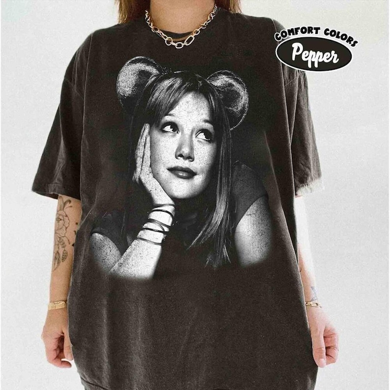 Camiseta retro de Disneyland Channel Lizzie McGuire, camiseta Comfort Colors "This Is What Dreams Are Made Of", camiseta de nostalgia de Disneyland. imagen 1