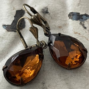 Vintage Smokey Topaz Rhinestone Dangle Earrings: November Birthstone