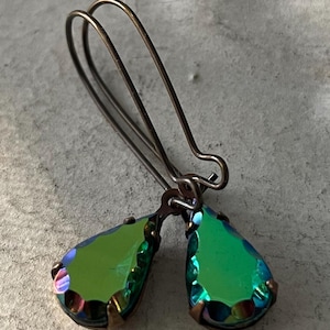 Emerald Aurora Borealis Earrings Vintage Emerald Aurora Borealis Faceted Teardrop Earrings Emerald AB Drop Earrings Gift For Her Under 30