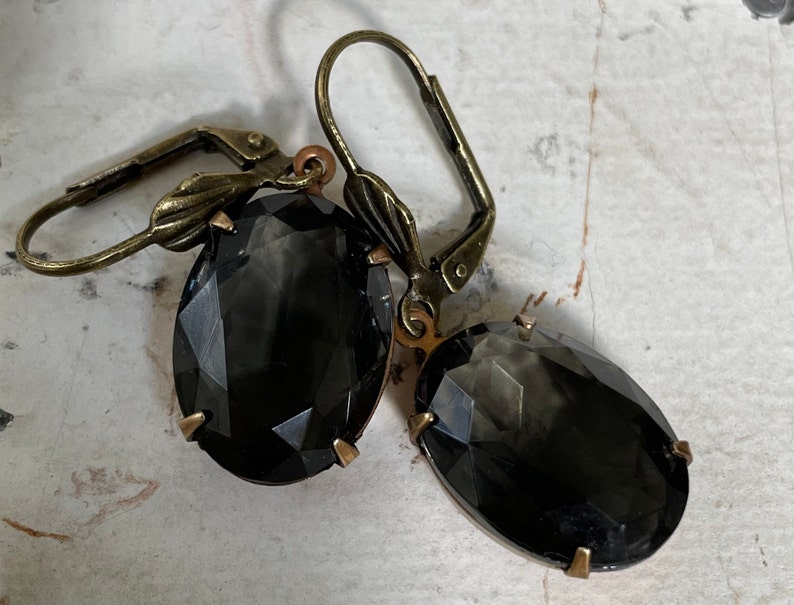 Black Diamond Dangle Earrings Vintage Black Diamond Translucent Oval Earrings Black Gray Green Neutral Rhinestone Earrings Griege Earrings image 5
