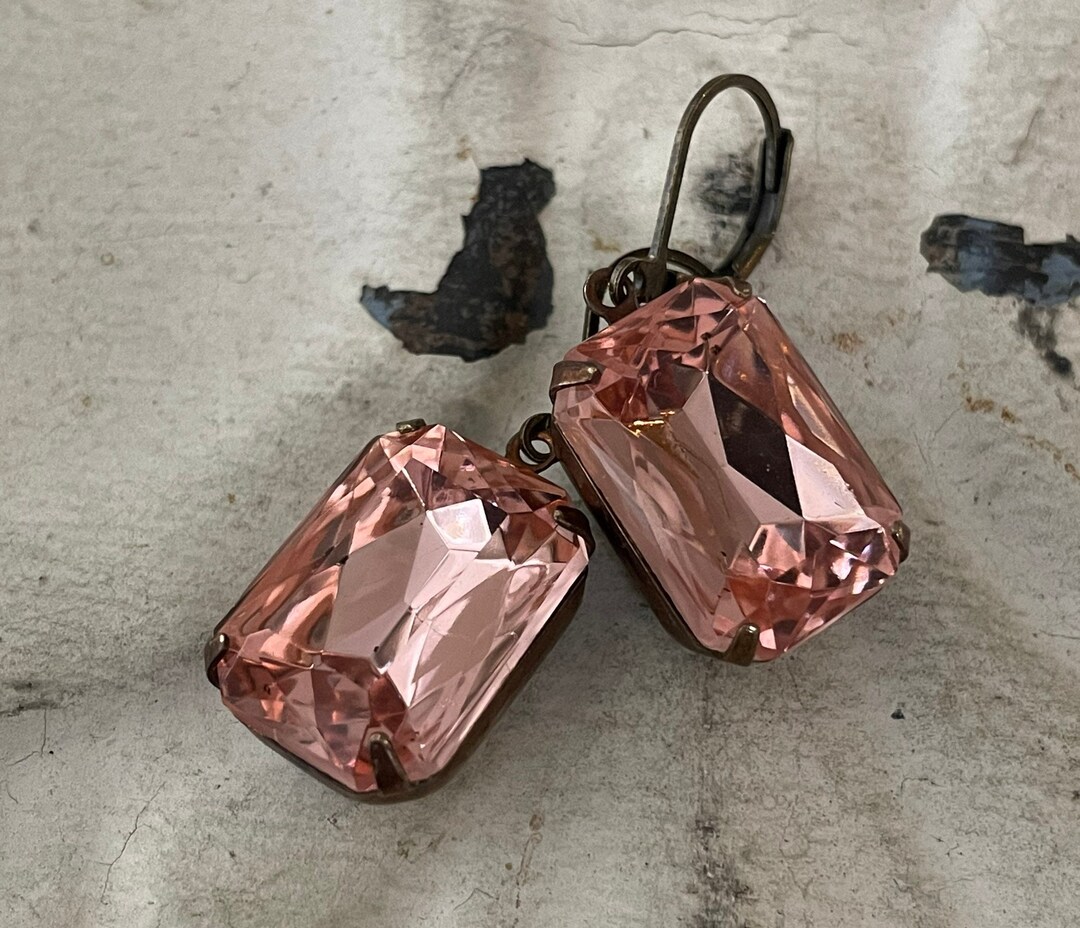 Caitlin Square Earrings in Rosaline main image 1