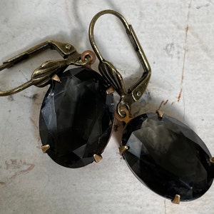Black Diamond Dangle Earrings Vintage Black Diamond Translucent Oval Earrings Black Gray Green Neutral Rhinestone Earrings Griege Earrings image 7