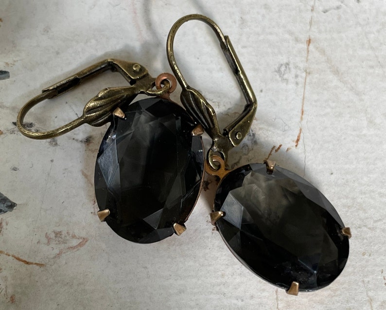 Black Diamond Dangle Earrings Vintage Black Diamond Translucent Oval Earrings Black Gray Green Neutral Rhinestone Earrings Griege Earrings image 7