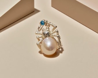 Spider Pearl Brooch & Pendant 2-in-1, Natural Freshwater Pearl 925 Sterling Silver Pin