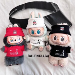 Strickpuppen Outfit Set für 10,5 cm große Labubu Puppen - Sportliche Mütze & Top Bild 9