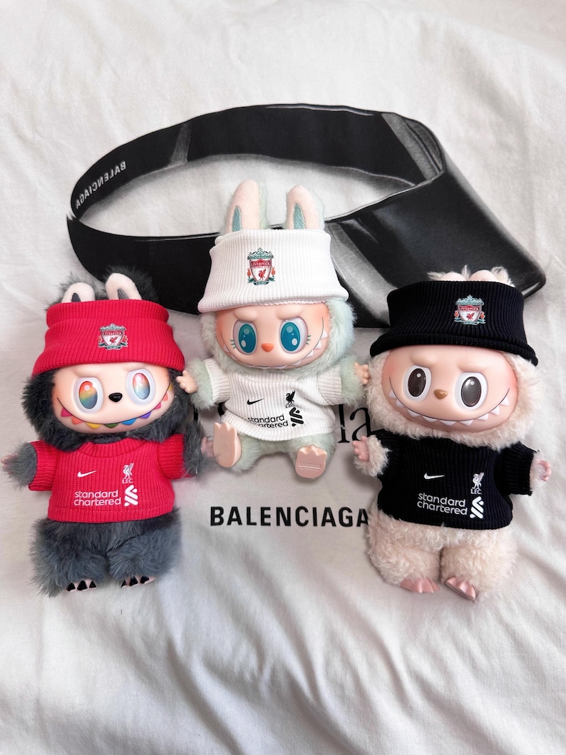 Strickpuppen Outfit Set für 10,5 cm große Labubu Puppen - Sportliche Mütze & Top Bild 9