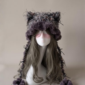 Gorro de orejas de gato peludo estilo Y2K / Gorro de ganchillo Fairycore con orejeras y pompones / Gorro de invierno gótico Harajuku / Accesorio alternativo adorable