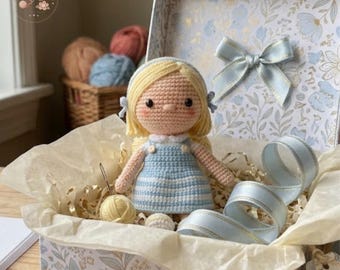Eenvoudig haakpatroon voor een meisjepop, amigurumi speelgoedhandleiding, beginners-pdf (digitale download)