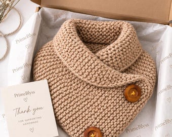 Beginner Crochet Cowl Pattern, Button Neck Warmer, Chunky Garter Stitch (PDF Download)