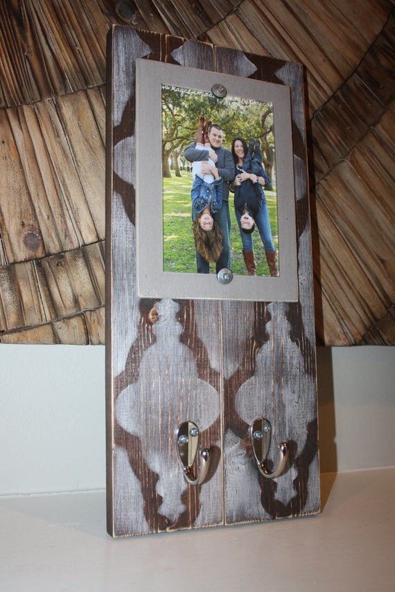 Items similar to Keyholder Frame, Key Rack, 4 x 6 Frame. Distressed