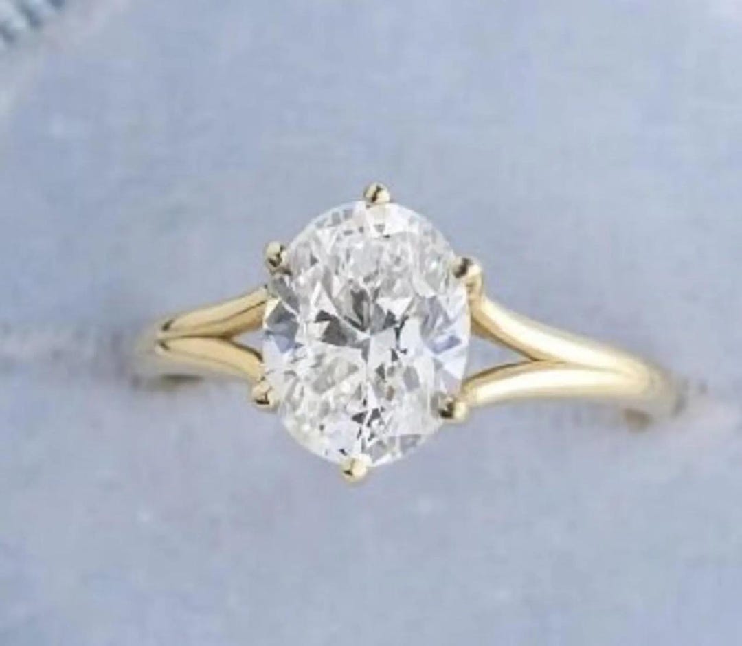 Oval Cut Moissanite Engagement Ring, Yellow Gold Split Shank Solitaire ...