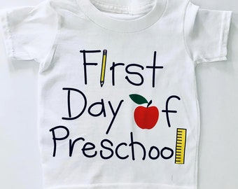 Eerste dag van kleuterschool shirt, eerste dag van Pre K, eerste dag van school outfit, kleuterschool outfit, terug naar school shirt, gratis verzending