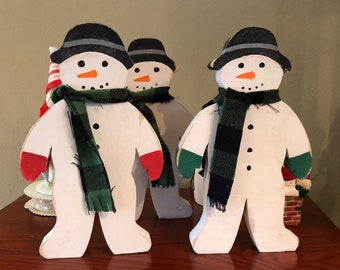 rustic snowman/wooden snowman/Christmas decor/Winter decor/hand painted/folk art snowman/primitive Christmas/primitive snowman