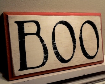 BOO sign/rustic sign/vintage style sign/hand painted sign/Halloween decor/entryway sign/wooden sign/Halloween sign/farmhouse style