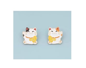 Diary Traveler's Notebook Pin Brooch  - Lucky Cat
