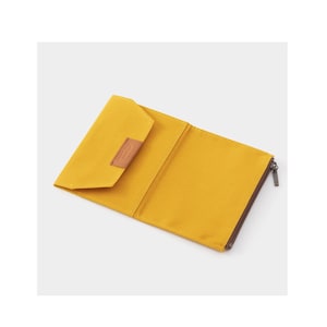 Traveler's Notebook Cotton Zipper Case Mustard (Passport Size)