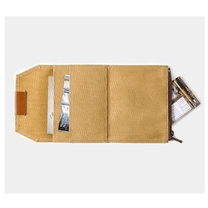 Diary Scrapbook Traveler's Notebook Zipper Case Passport Size Beige