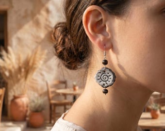 Pendientes ligeros, joyería bohemia natural, regalo para amantes de la naturaleza.