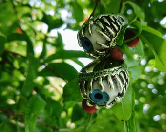 Onda ögat Ögonglobsring Silver Klo Gotisk Statementring