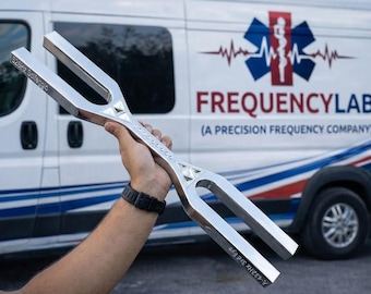 DNA Key Giant Tuning Fork – D 528Hz & A 432Hz Dubbelsidig Frekvens (Stor Storlek)