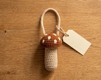 Crochet Mushroom Lip Balm Holder Pattern, Beginner Friendly Keychain Pouch (PDF)