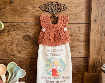Crochet Dress Towel Topper Pattern, Kitchen Hanging Towel Holder (PDF)