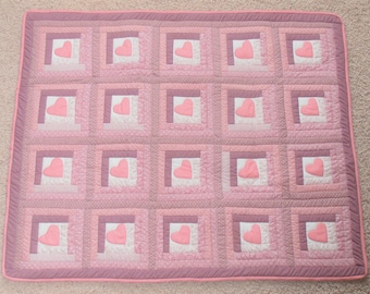 Vintage Heart Baby Crib Quilt - Hearts