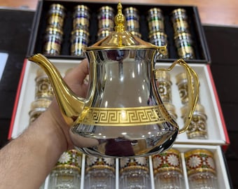 モロッコ風ティーポット – エレガントなゴールドの手描きデザイン（新品）