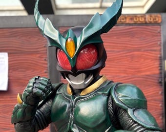 Handmade Kamen Rider Gills Cosplay Helmet - Tokusatsu Inspired Organic Mask - Premium Fan-Made Scale Replica for Cosplay & Display