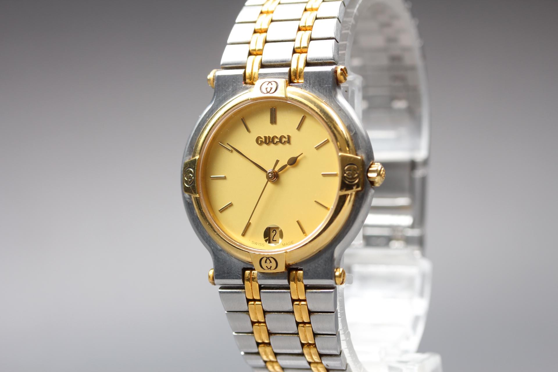 Gucci gold vintage watch - Etsy 日本