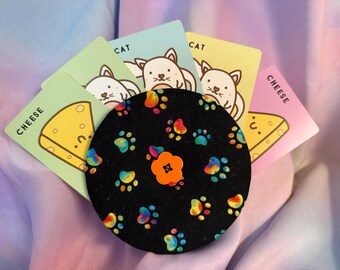 Paw Print Playing Card Holder