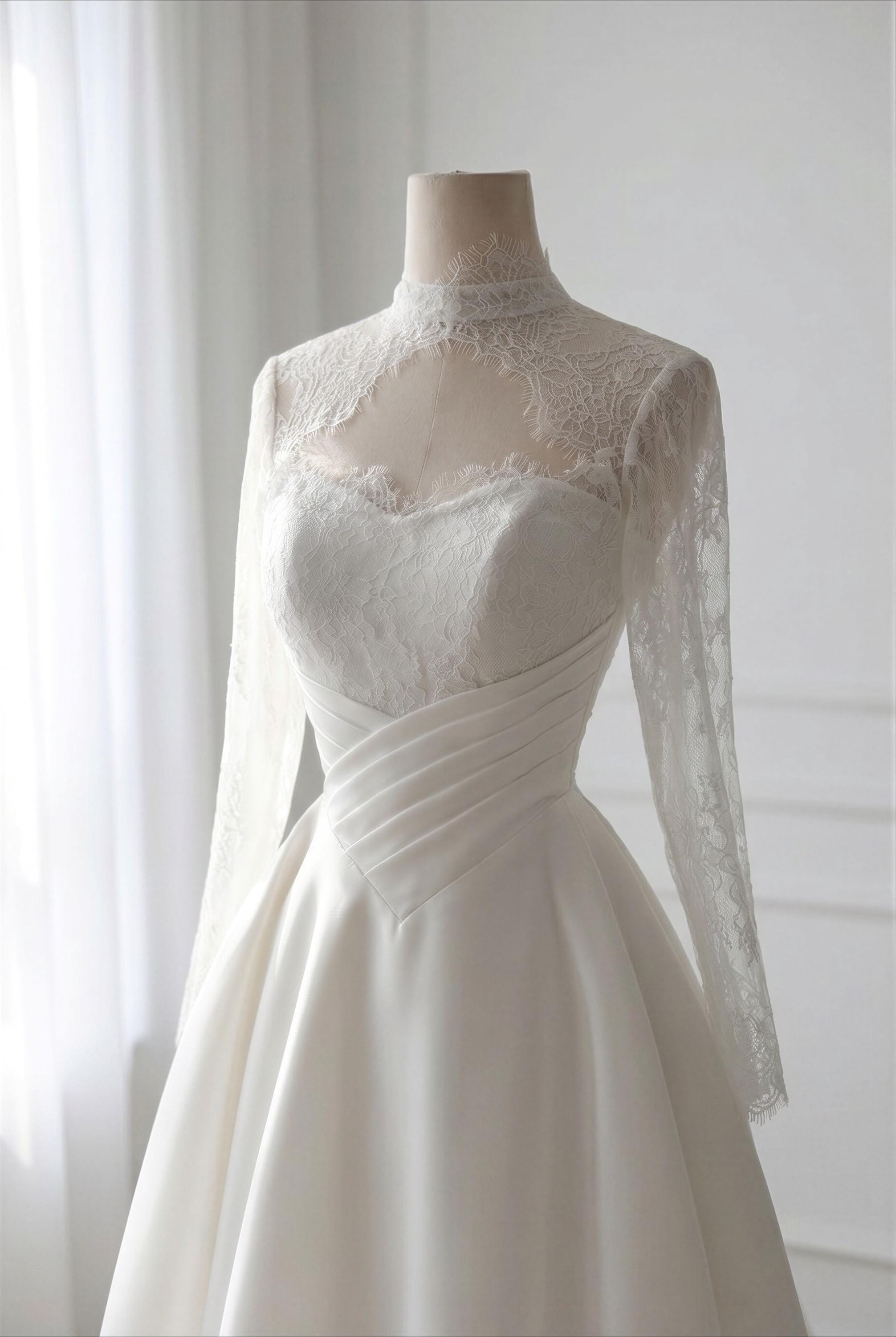 chinese dress ladies Classic Square Neck Mermaid Wedding Dress with Embroidered Long Sleeve –  Ludyne Yuceed