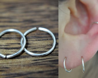 Glatter Winziger Knorpel Hoop, Helix Hoop Ohrringe, Daith Hoop, Tragus Hoop, Knorpel Piercing, 14k Roségold filled, massives Sterling Silber