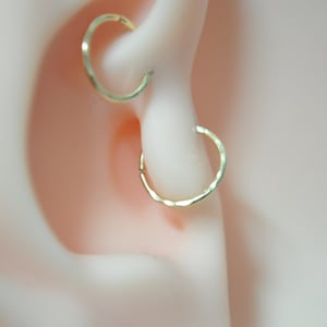 Hammered Gold Filled Cartilage Hoop, tiny hoop earring, septum ring, tragus hoop, helix piercing, daith hoop, cartilage piercing,silver,gold image 7