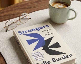 Extraños: Memorias de un matrimonio, de Belle Burden (Tapa blanda)