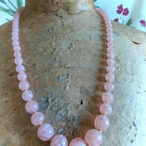 Collana lunga anni 60 vetro Murano rosa