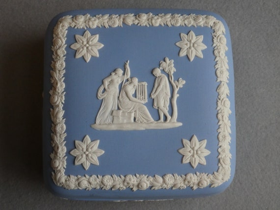 Wedgwood Jasperware Trinket Box | Vintage Pale Bl… - image 3