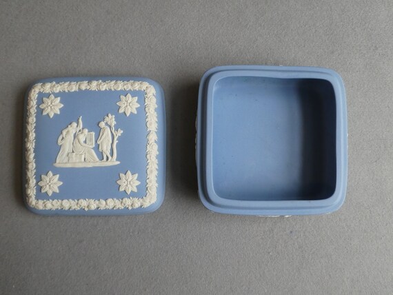 Wedgwood Jasperware Trinket Box | Vintage Pale Bl… - image 1