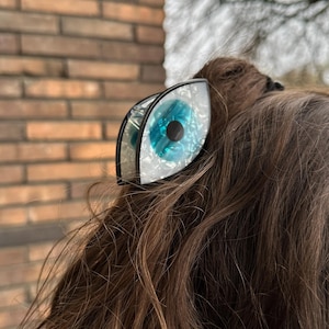 邪眼アクリル製ヘアクリップ、太い髪もしっかりホールド、芸術的なデザインアクセサリー