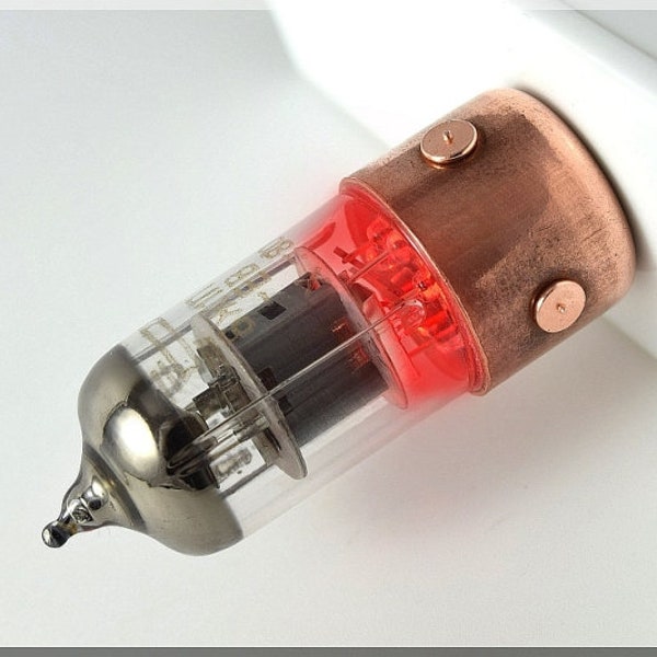 Pentode  8/16/32/64/128/256GB RED Radio vacuum tube USB flash drive with stand. Steampunk/Industrial