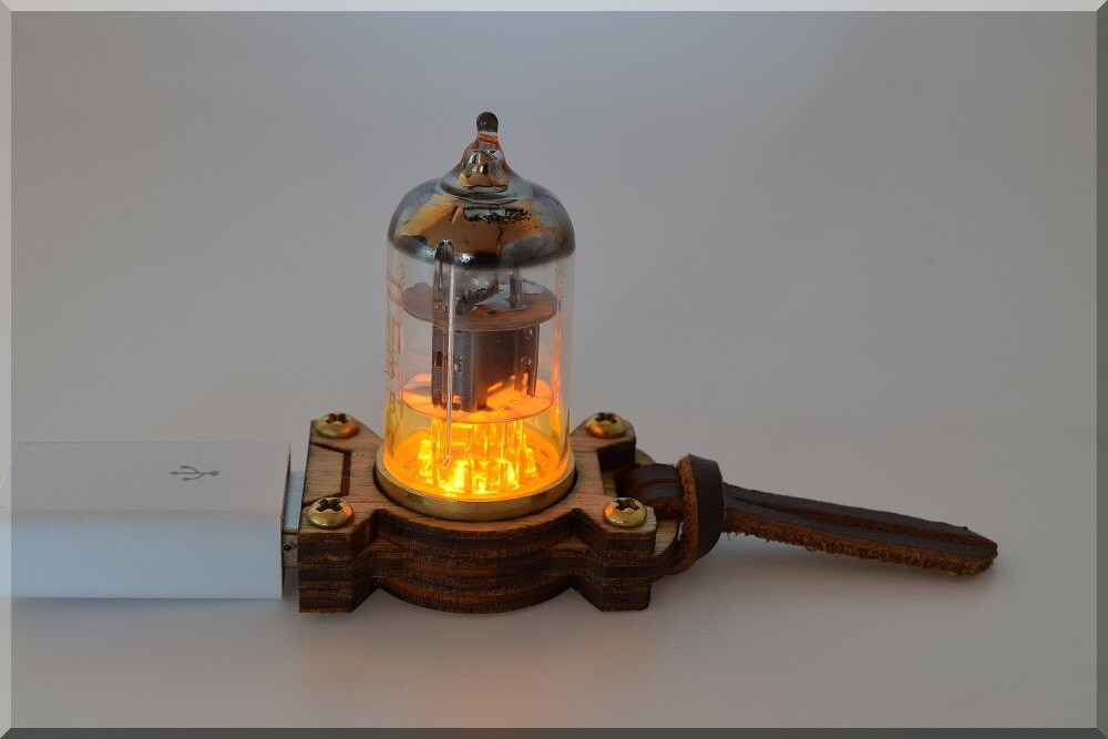 Handmade 128GB USB 3.0 Orange Pentode Radio Tube USB Flash Drive with Stand Steampunk/Industrial Style Handmade 128GB USB 3.0 Orange Pentode Radio Tube USB Flash Drive with Stand Steampunk/Industrial Style