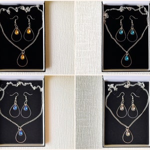 Boucles d’oreilles et ensemble de colliers, boucles d’oreilles et collier faits à la main, bijouterie faite à la main, bijouterie faite à la main, boucles d’oreilles et collier cadeaux