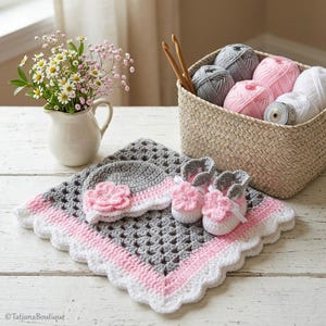 Crochet Pattern Baby Blanket, Hat and Booties, Baby Shower Gift, PDF43