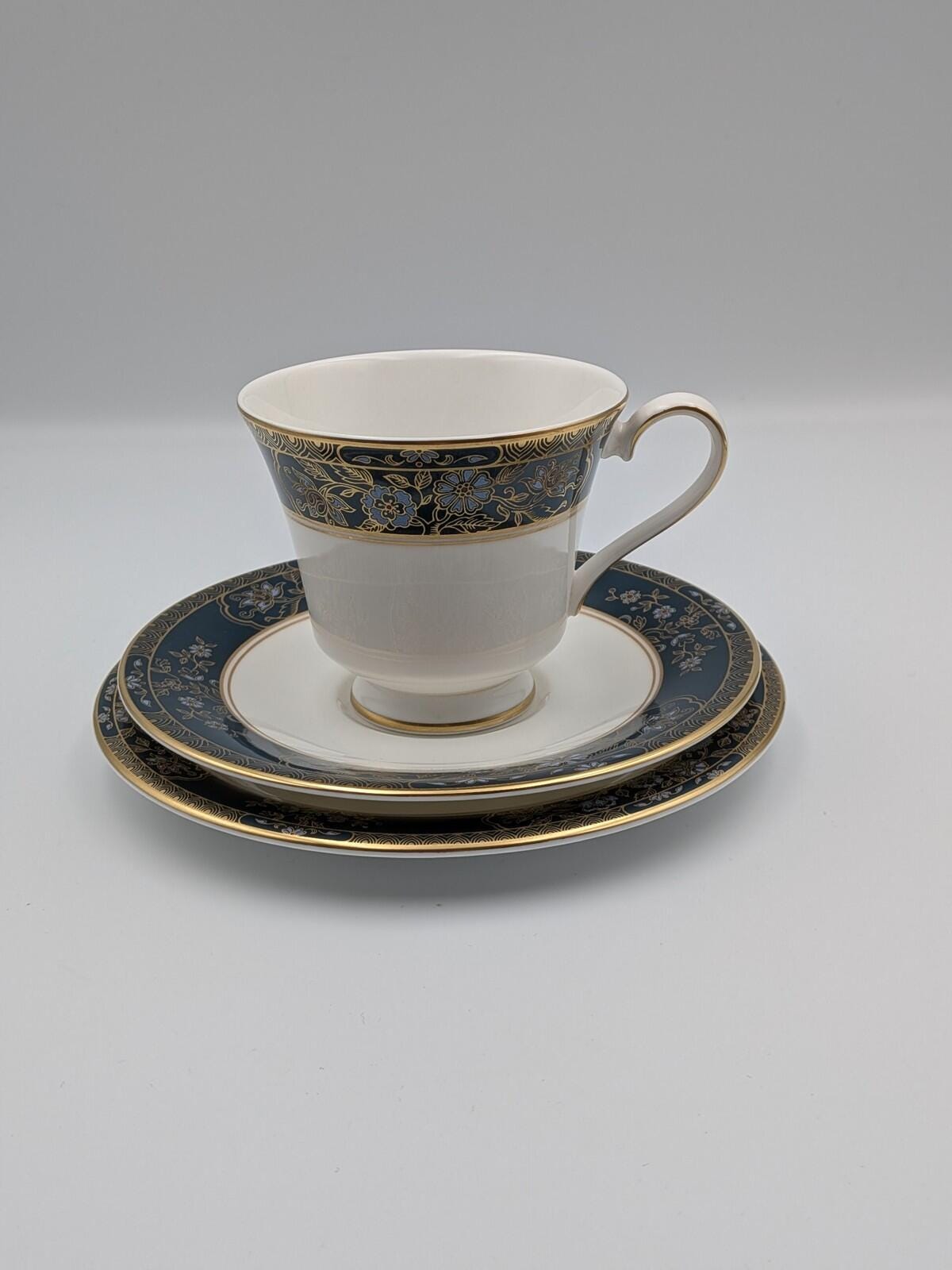 Royal Doulton Carlyle Teapot - Etsy