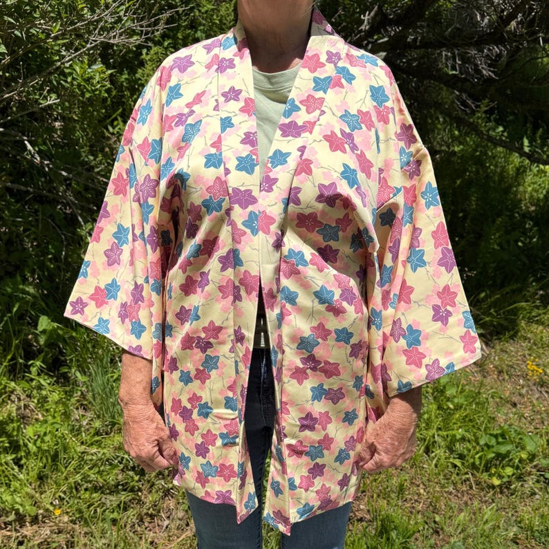 Sakura Print Women's Silk Haori from Japan