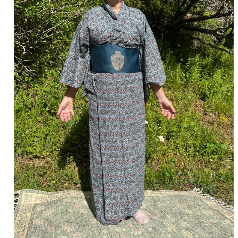 Crepe Silk Women's Kimono from Japan Blue Pattern